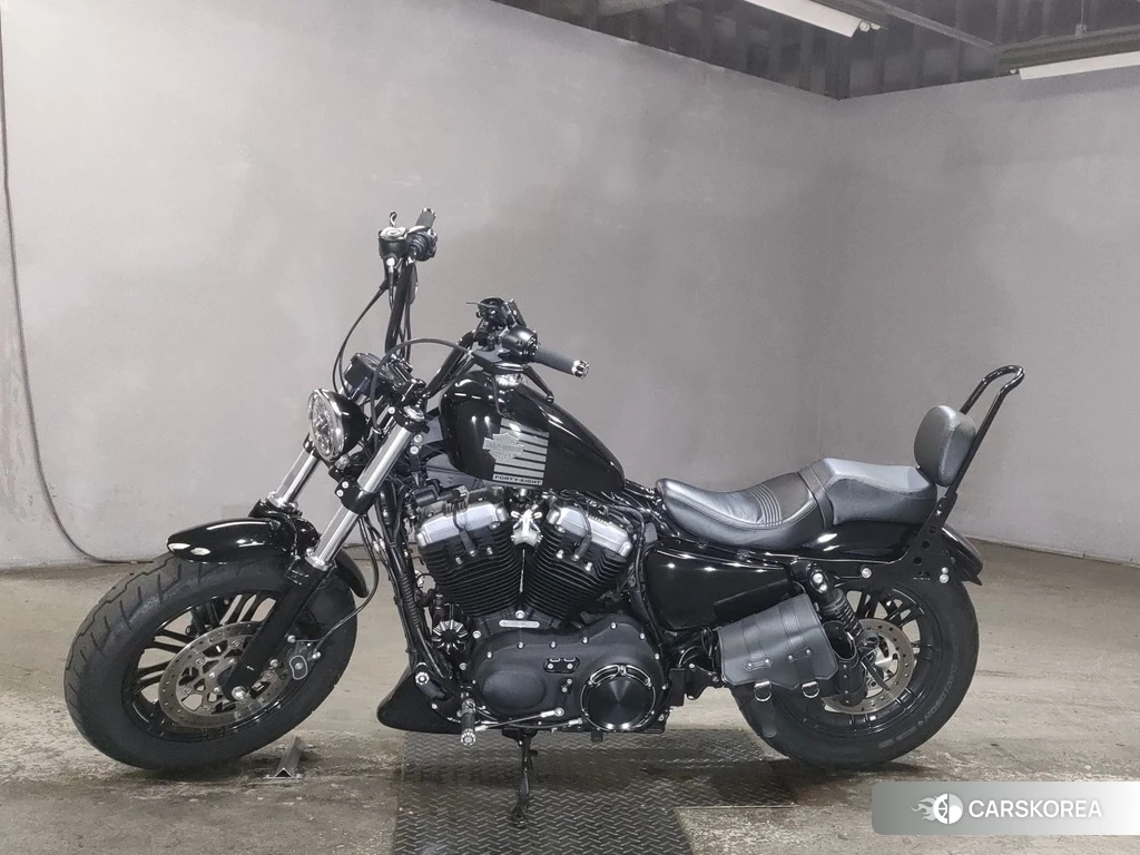 Проданный Harley-Davidson Sportster 48 XL1200X 2017 из Японии, фото 2