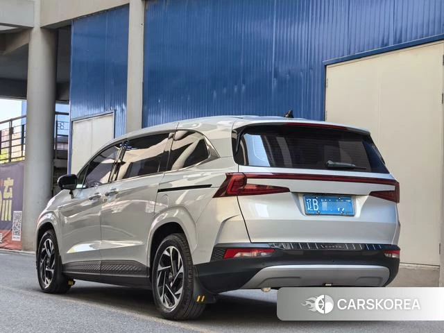 Hyundai Kustu 2022 Шампань из Китая, фото 2