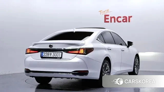 Lexus ES300h 7th generation id 3082301 из Кореи 12