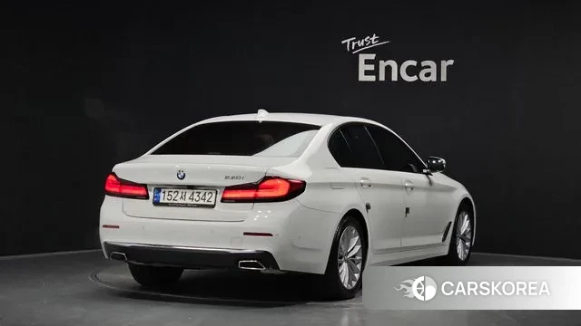 BMW 5 Series (G30) id 3406855 из Кореи 12