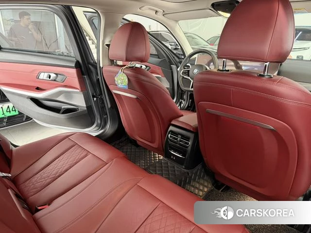 BMW i3 2024 Темно-серый из Китая, фото 2