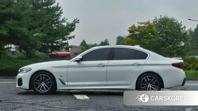 BMW 5 Series (G30) id 4725597 из Кореи 12
