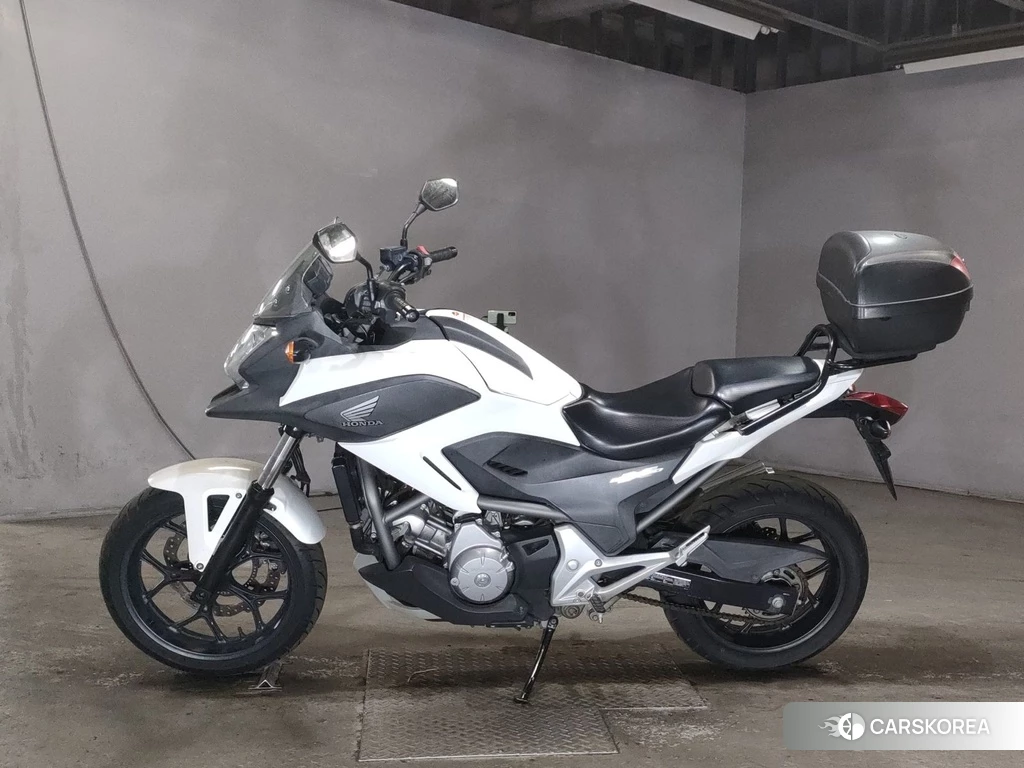 Проданный Honda NC700X DCT 2013 из Японии, фото 2