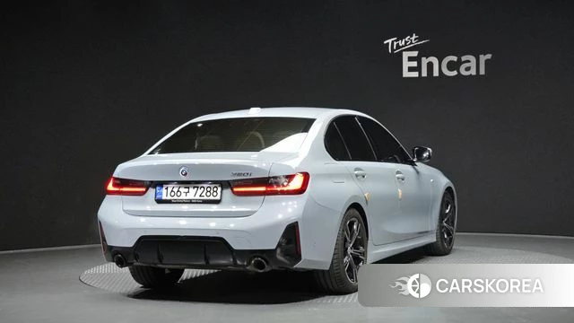 BMW 3 Series (G20) id 3811898 из Кореи 12