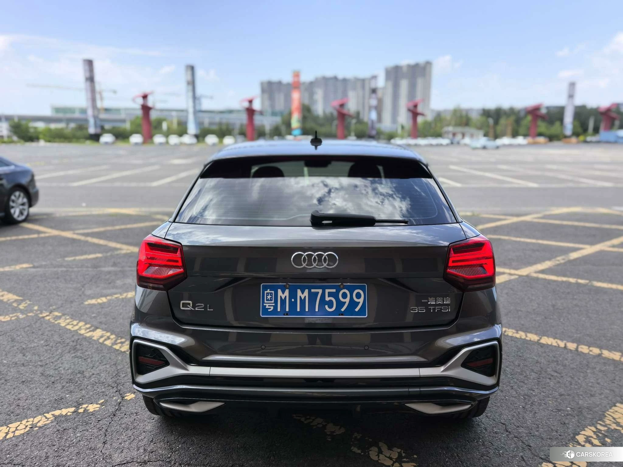 Audi Q2L id 4510314 из Китая 12