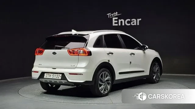 Kia Niro id 3703888 из Кореи 12