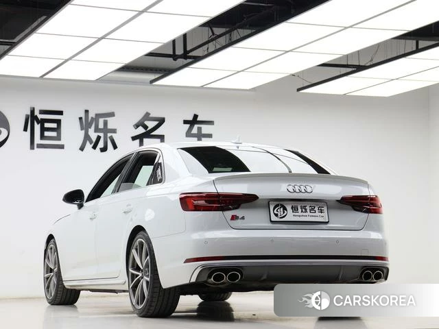 Audi S4 id 4211105 из Китая 12