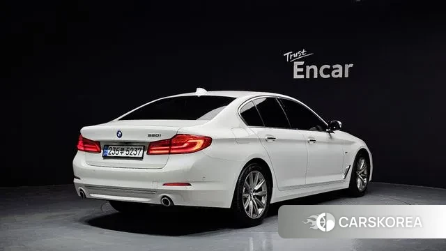 BMW 5 Series (G30) id 3484976 из Кореи 12