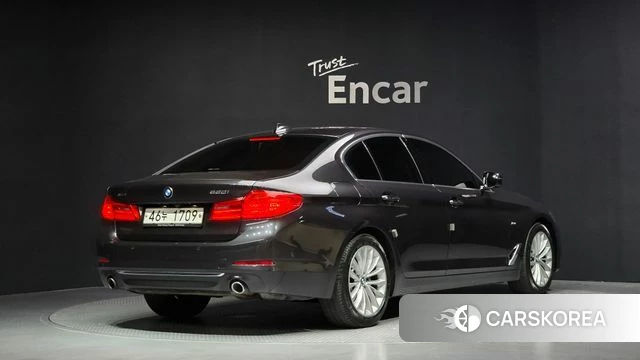 BMW 5 Series (G30) id 4491036 из Кореи 12