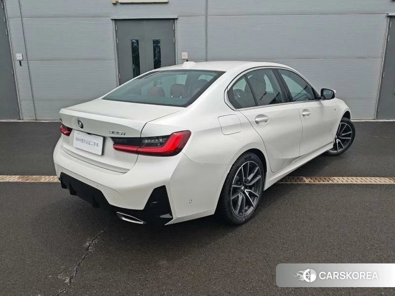 BMW 3 series 2024 Белый из Китая, фото 3