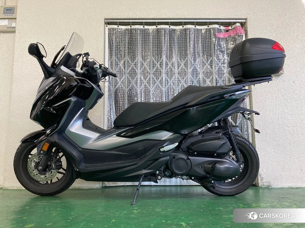 Проданный Honda FORZA 2018 из Японии, фото 2