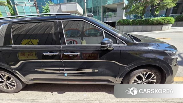 Kia Carnival 4th generation 2022 Черный из Кореи, фото 2