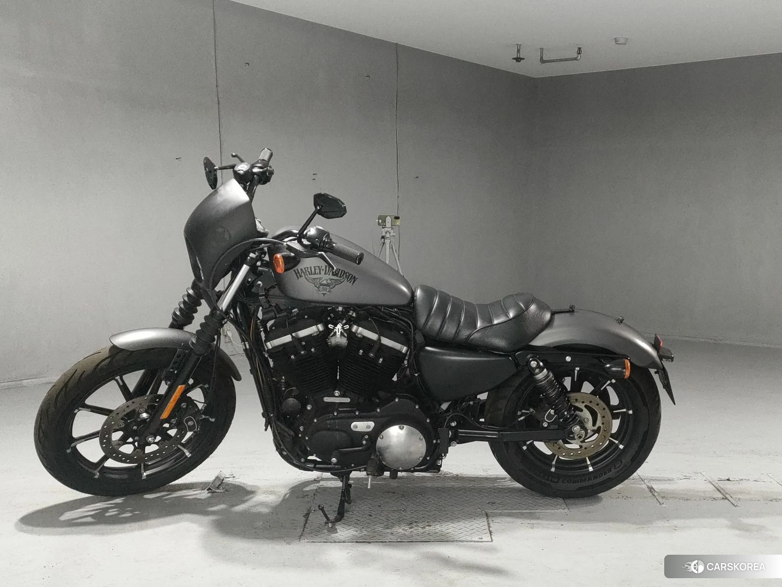 Harley-Davidson Sportster XL883N 2017 из Японии, фото 2