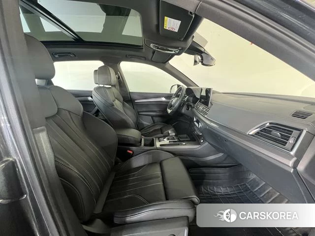Audi Q5L id 4271794 из Китая 10