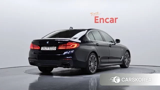 BMW 5 Series (G30) id 3319030 из Кореи 12