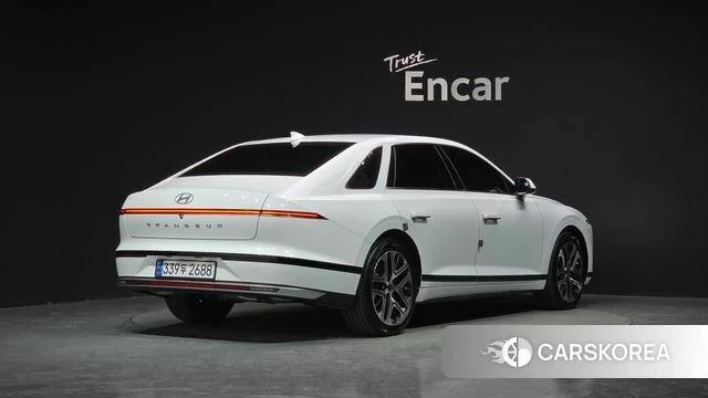 Hyundai Grandeur (GN7) id 3817812 из Кореи 12