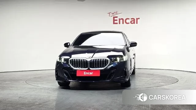 BMW 5 Series (G60) id 3492073 из Кореи 12