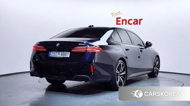 BMW 5 Series (G60) id 3757885 из Кореи 12