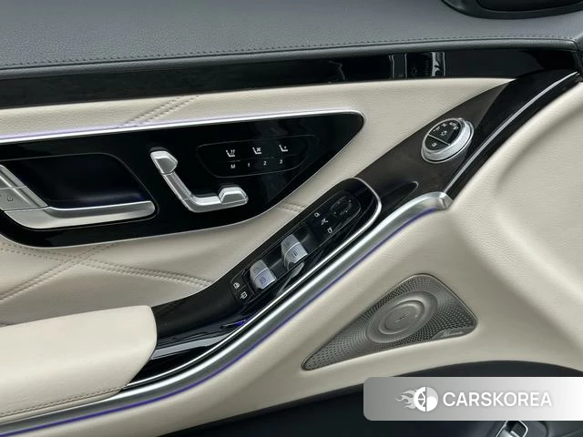 Mercedes-Benz Maybach S-class id 3902089 из Китая 7