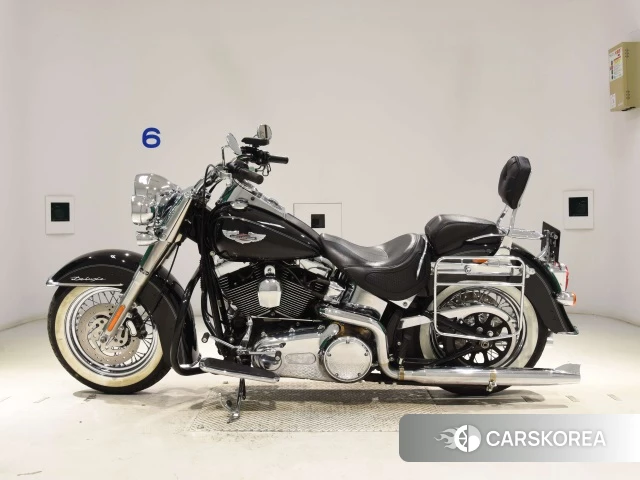 Проданный Harley-Davidson Softail Deluxe FLSTN1580 2010 из Японии, фото 3