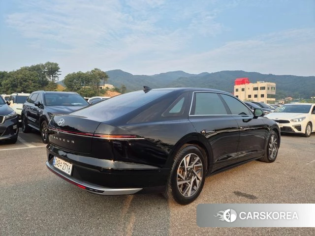 Hyundai Grandeur (GN7) id 4871577 из Кореи 10