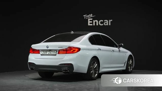 BMW 5 Series (G30) id 3853883 из Кореи 12