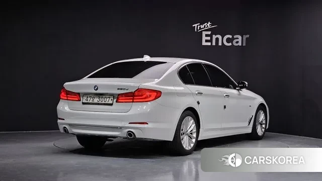 BMW 5 Series (G30) id 3034383 из Кореи 12