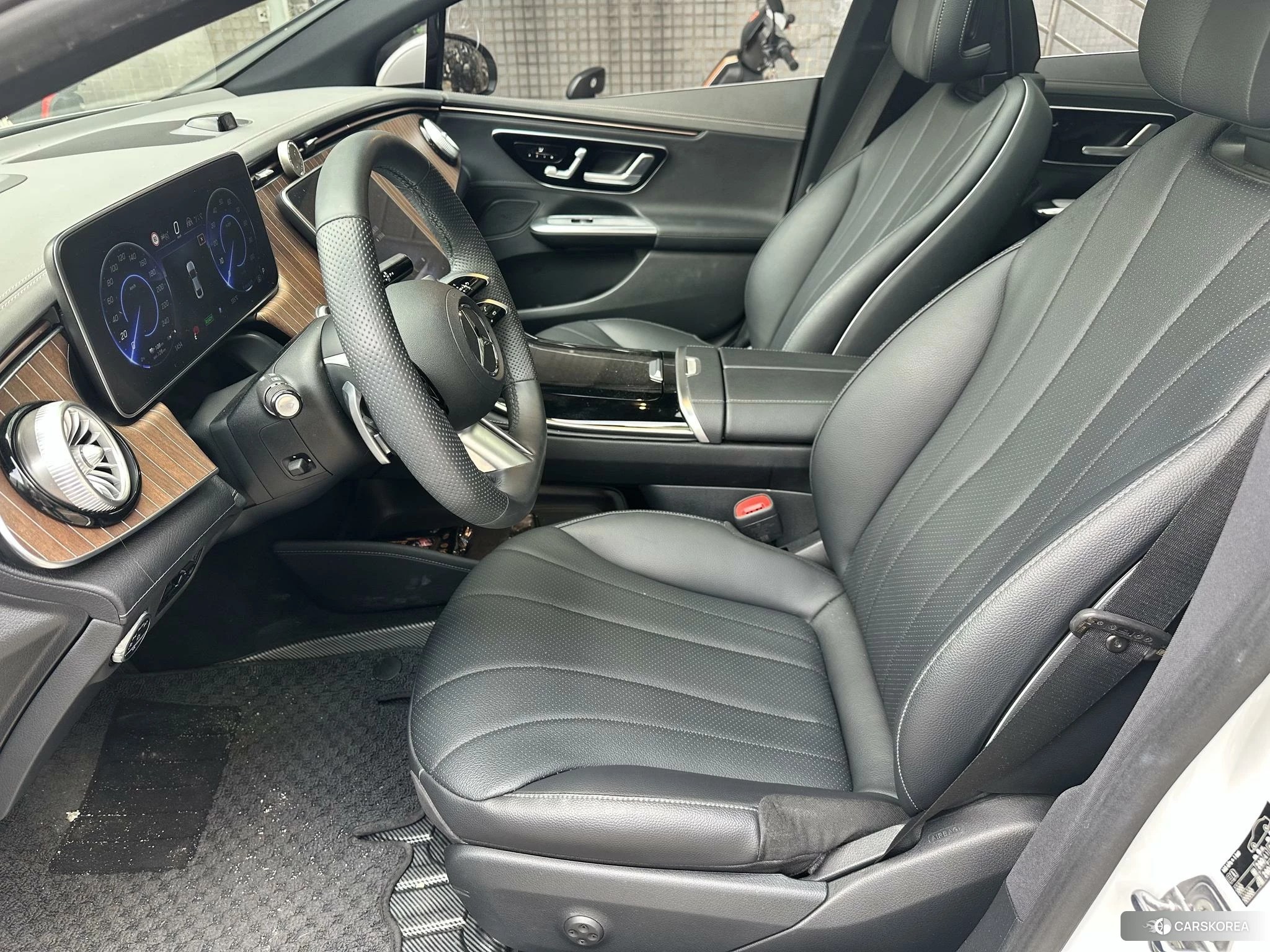 Mercedes-Benz EQE id 4515174 из Китая 12