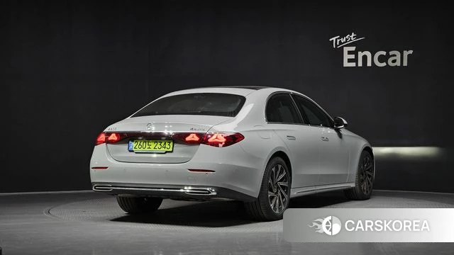 Mercedes-Benz E-Class W214 id 4374873 из Кореи 12
