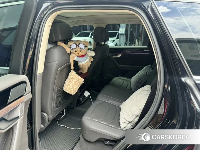 Volkswagen Touareg 2021 Черный из Китая, фото 4