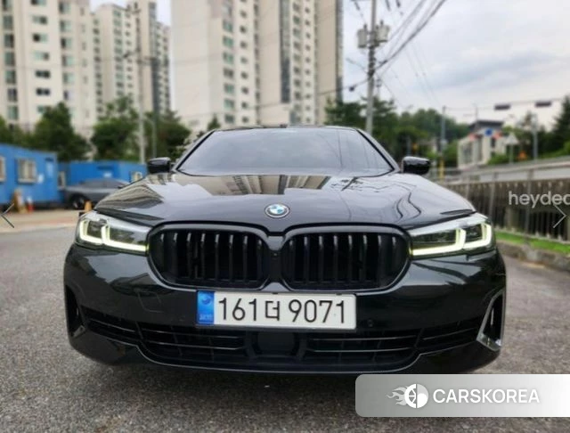 BMW 5 Series (G30) 2020 Черный из Кореи, фото 2