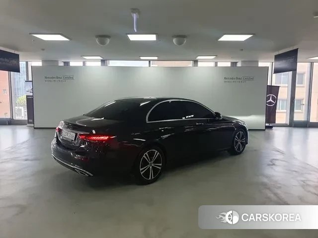 Mercedes-Benz E-Class W213 id 3133606 из Кореи 9