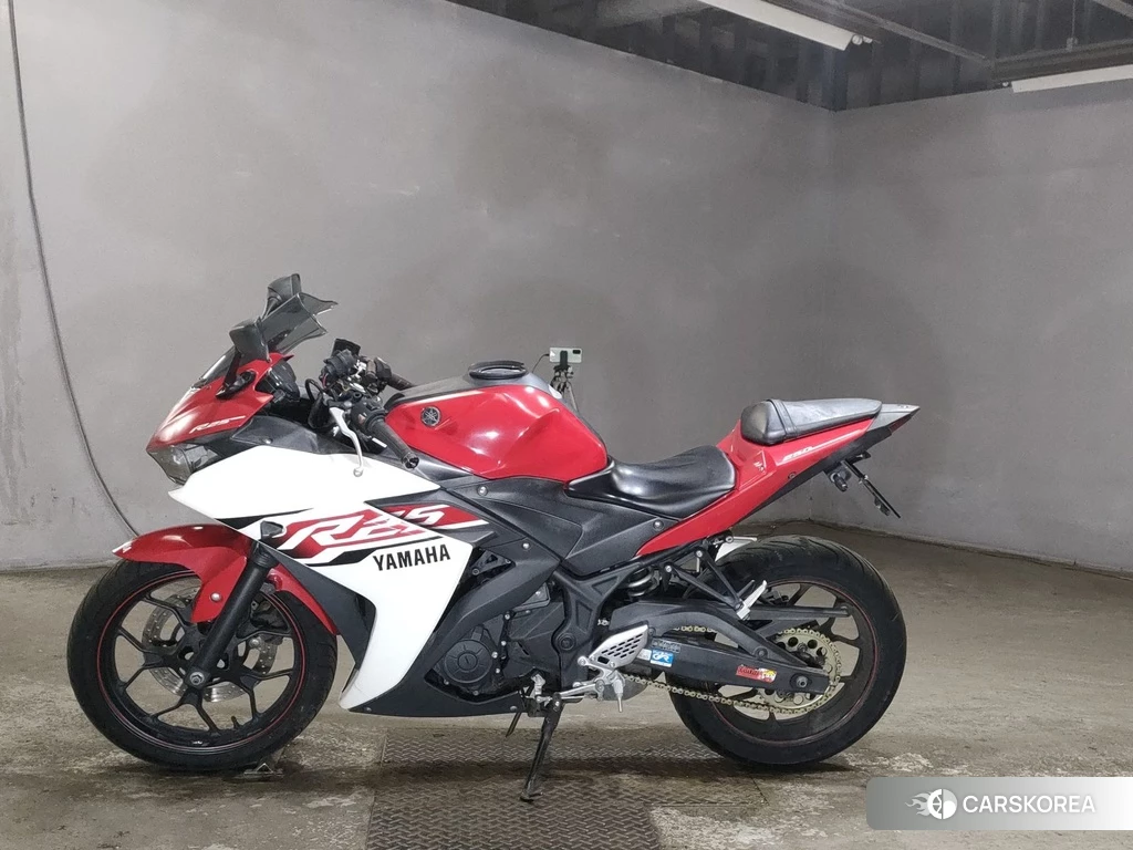 Проданный Yamaha YZF-R25 2015 из Японии, фото 2