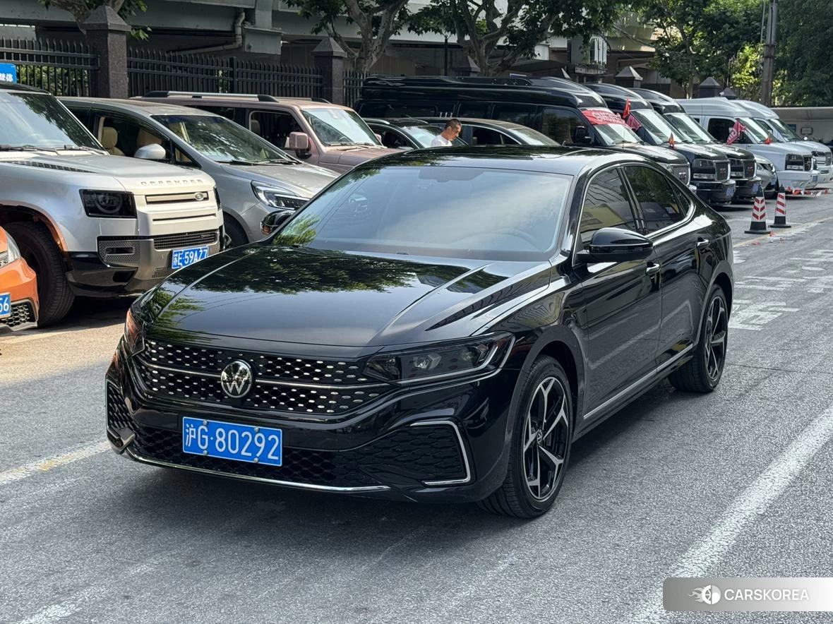 Volkswagen Passat 2023 Черный из Китая, фото 6