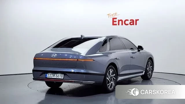 Hyundai Grandeur (GN7) id 3585808 из Кореи 12