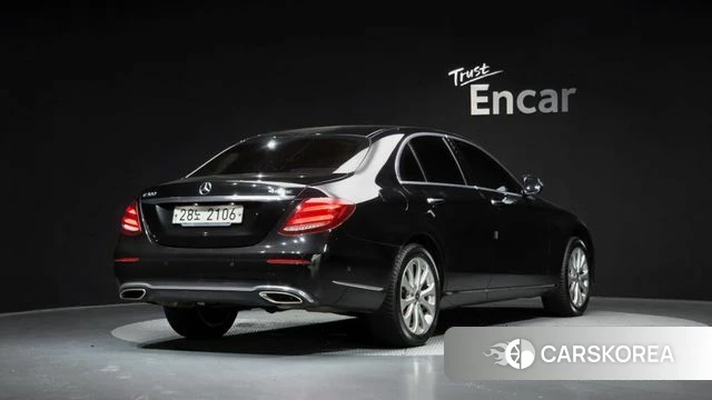 Mercedes-Benz E-Class W213 id 4643004 из Кореи 12