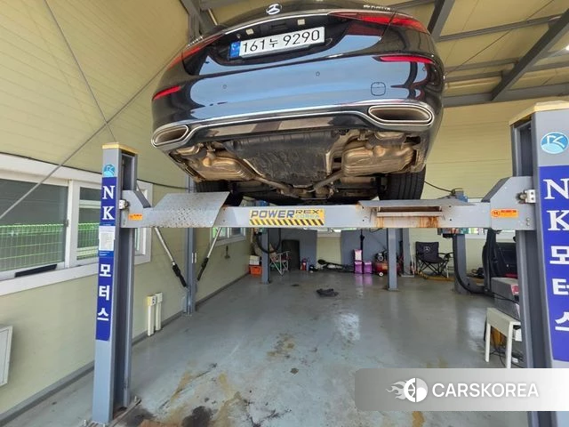 Mercedes-Benz S-Class W223 2023 Черный из Кореи, фото 2