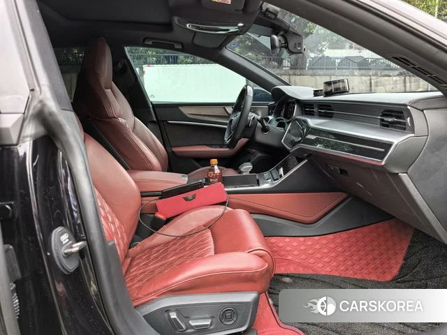 Audi A7L id 4313945 из Китая 12