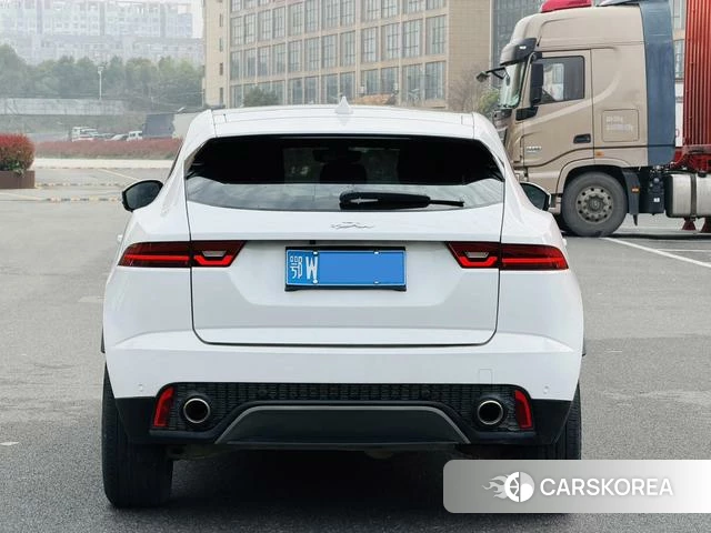 Jaguar E-PACE 2019 Белый из Китая, фото 2