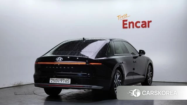 Hyundai Grandeur (GN7) id 3805409 из Кореи 12