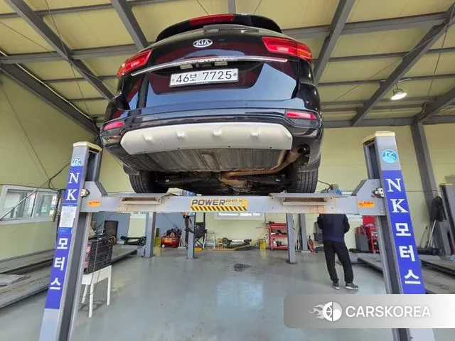 Kia The New Carnival 2018 Черный из Кореи, фото 2