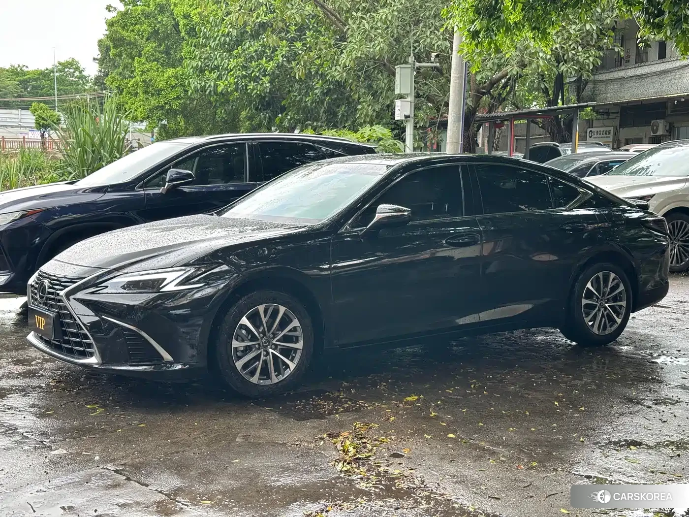 Lexus ES 2026 Черный из Китая, фото 2