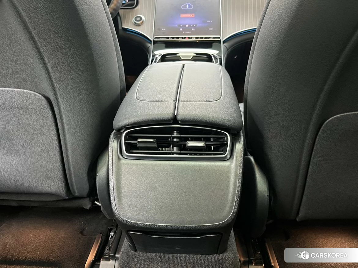 Mercedes-Benz EQE id 4498610 из Китая 12
