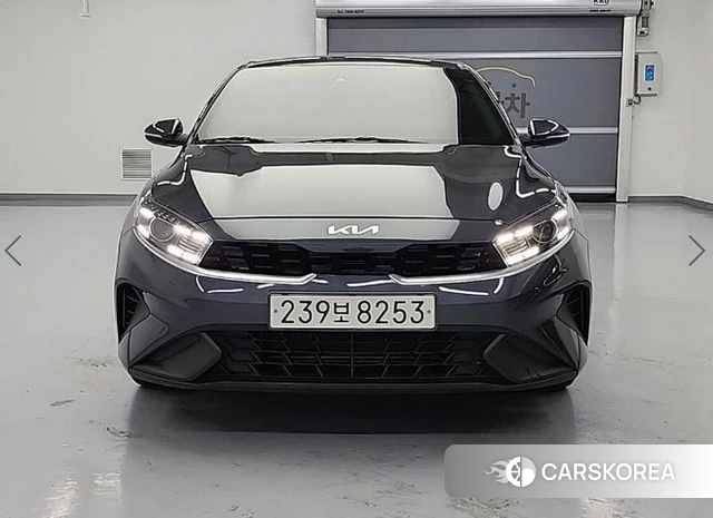 Kia The New K3 2nd generation 2023 Серый из Кореи, фото 2