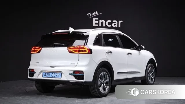 Kia Niro EV id 3727183 из Кореи 12