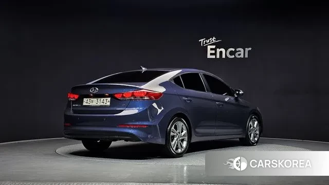 Hyundai Avante AD id 3773085 из Кореи 11