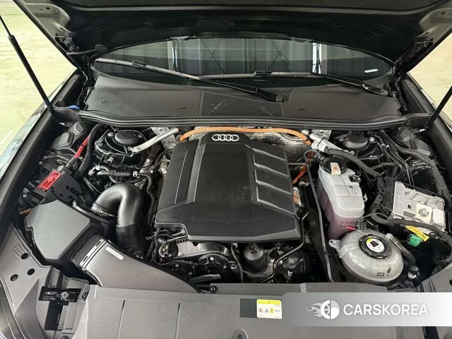 Audi A6L PHEV id 4258628 из Китая 7