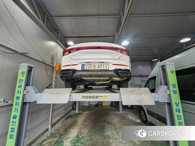 Kia K5 3rd generation 2022 Белый из Кореи, фото 2
