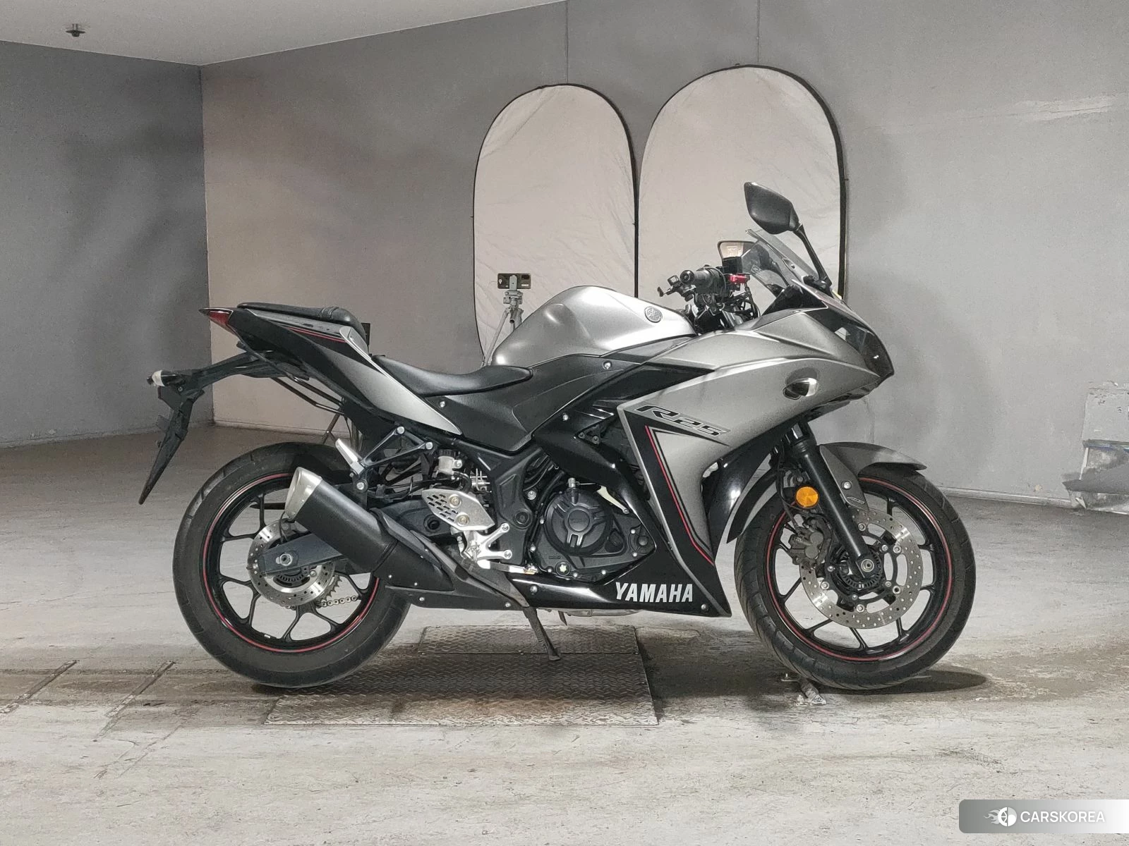 Yamaha YZF-R25 2016 из Японии, фото 2