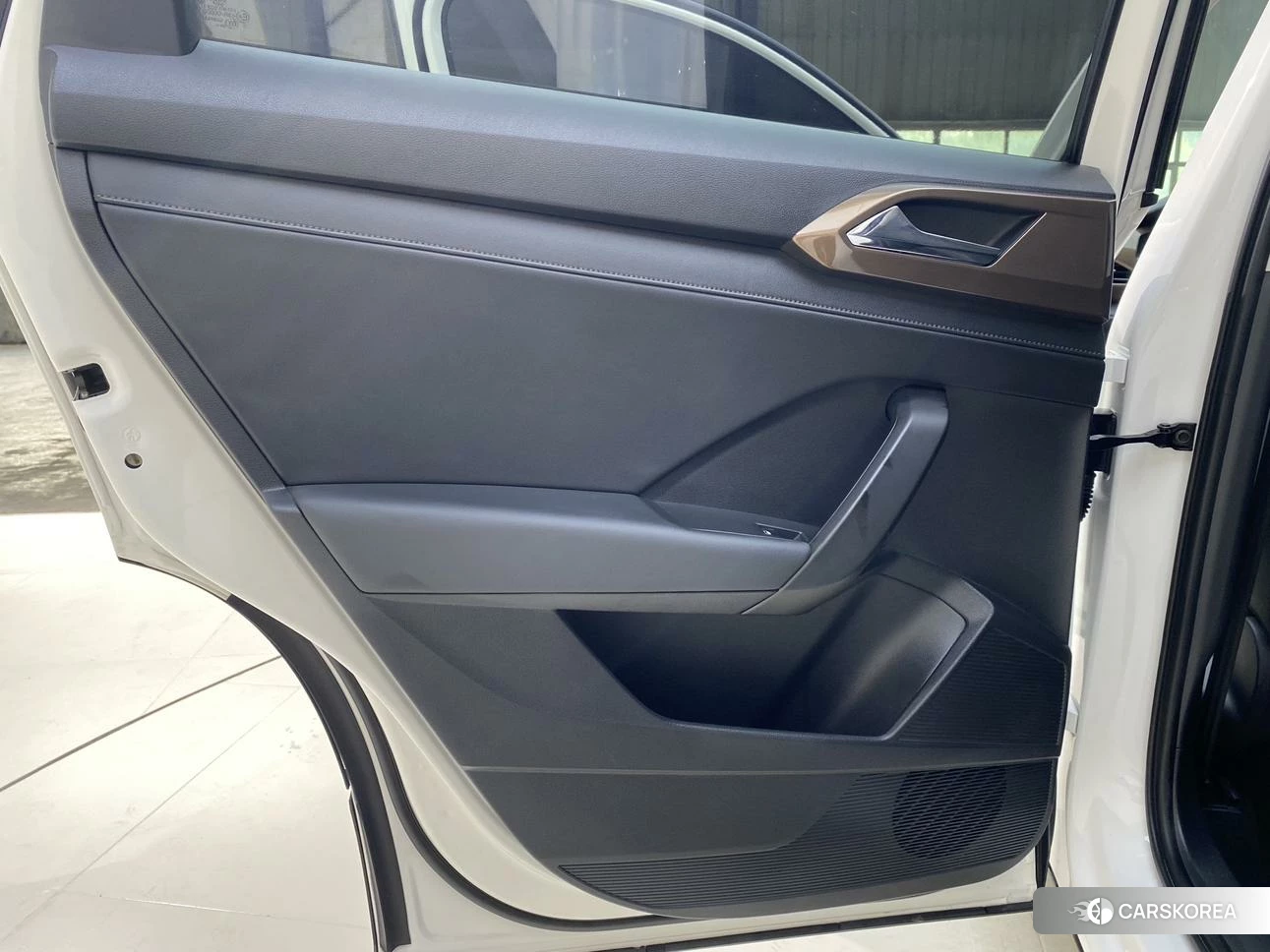 Volkswagen Tuyue id 4512611 из Китая 12